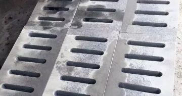 聊城 芝麻灰石材沟盖板
