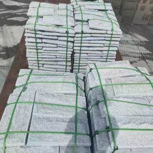 聊城 芝麻白蘑菇石装车出货