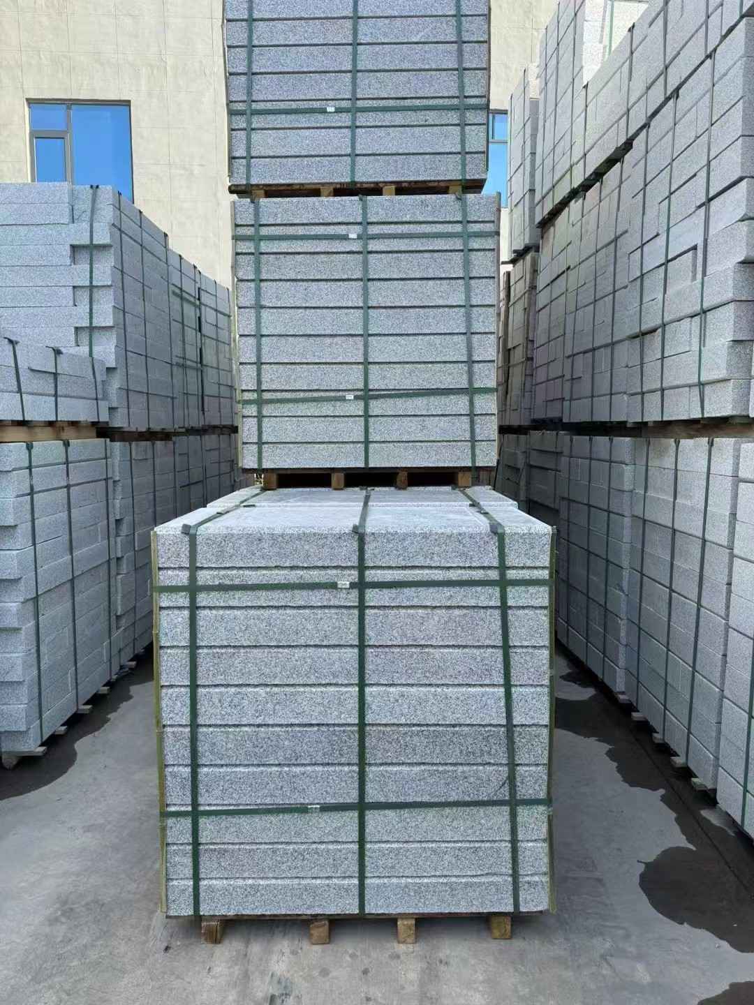 聊城 公园台阶石