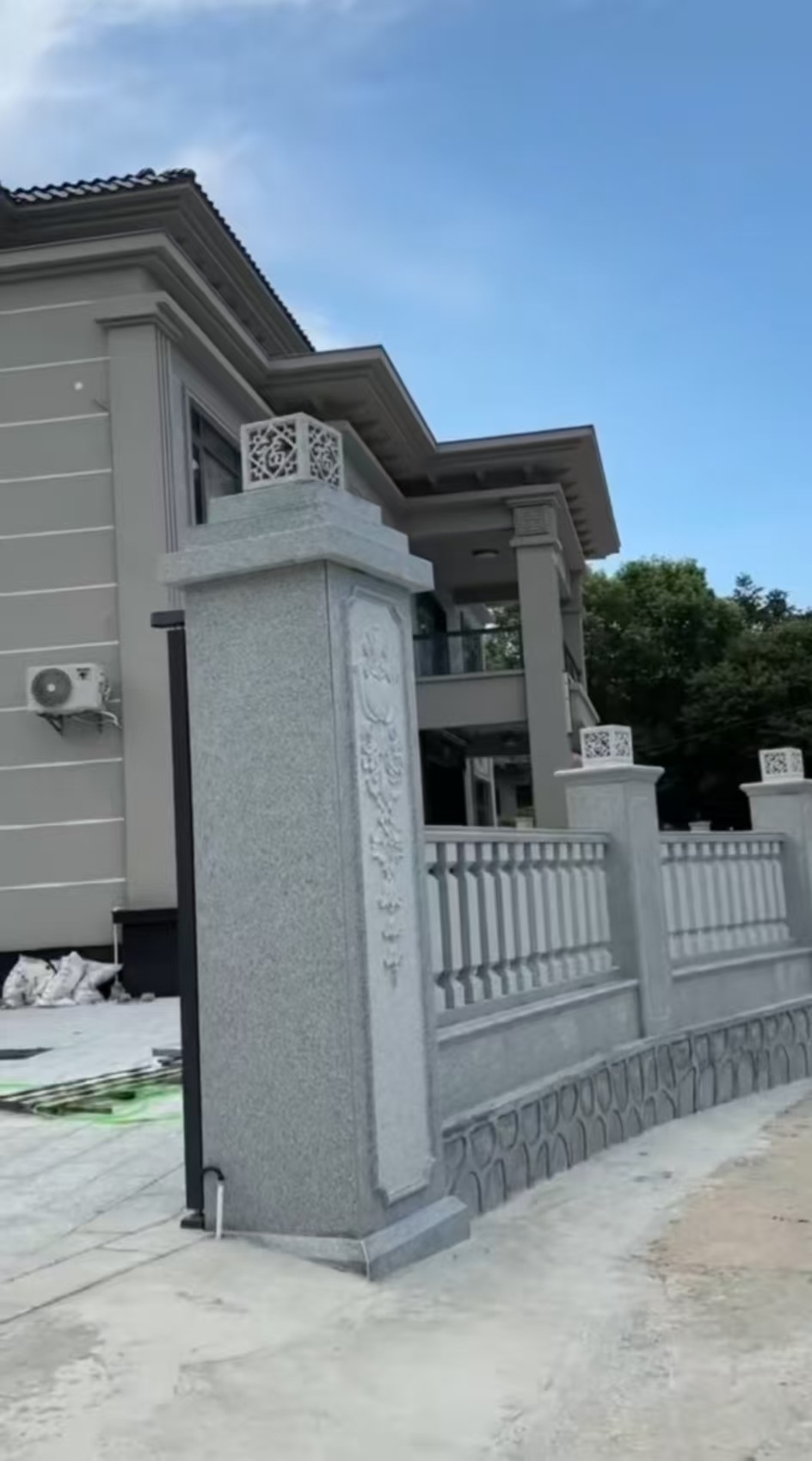 聊城 芝麻白别墅围墙栏杆，私人订制