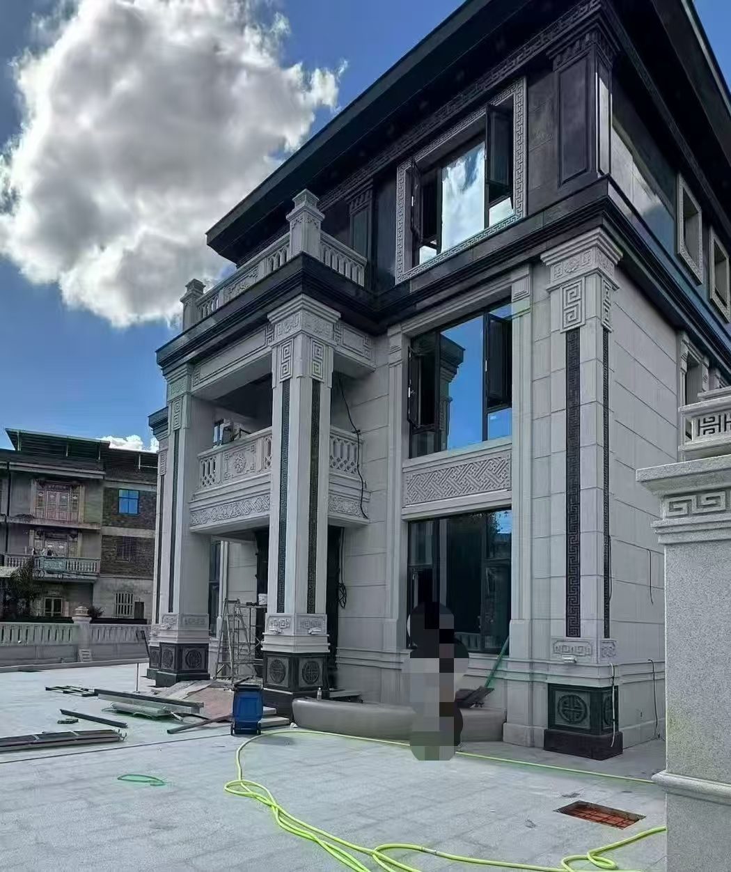 聊城 别墅干挂，芝麻白与芝麻黑完美配合