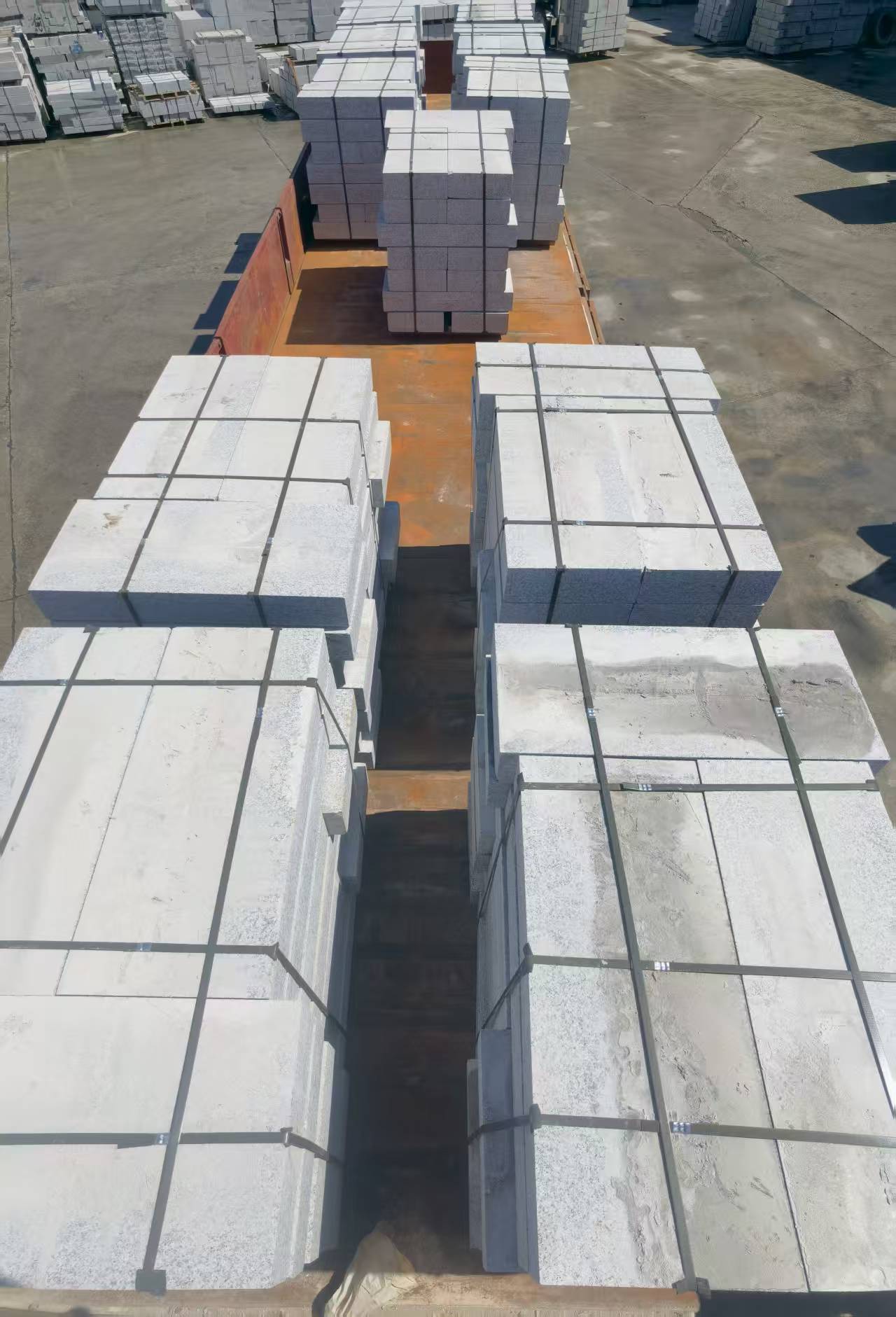 聊城 路沿石装车出货