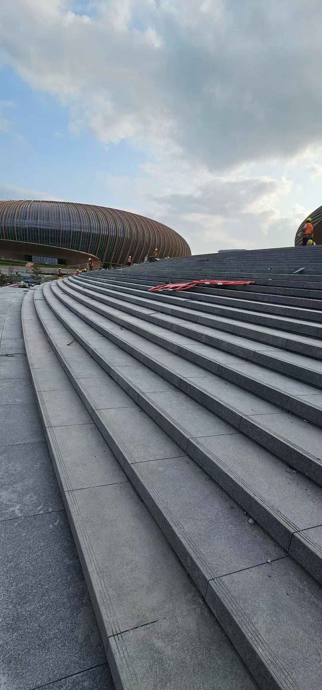 聊城 弧形整石台阶铺装效果图