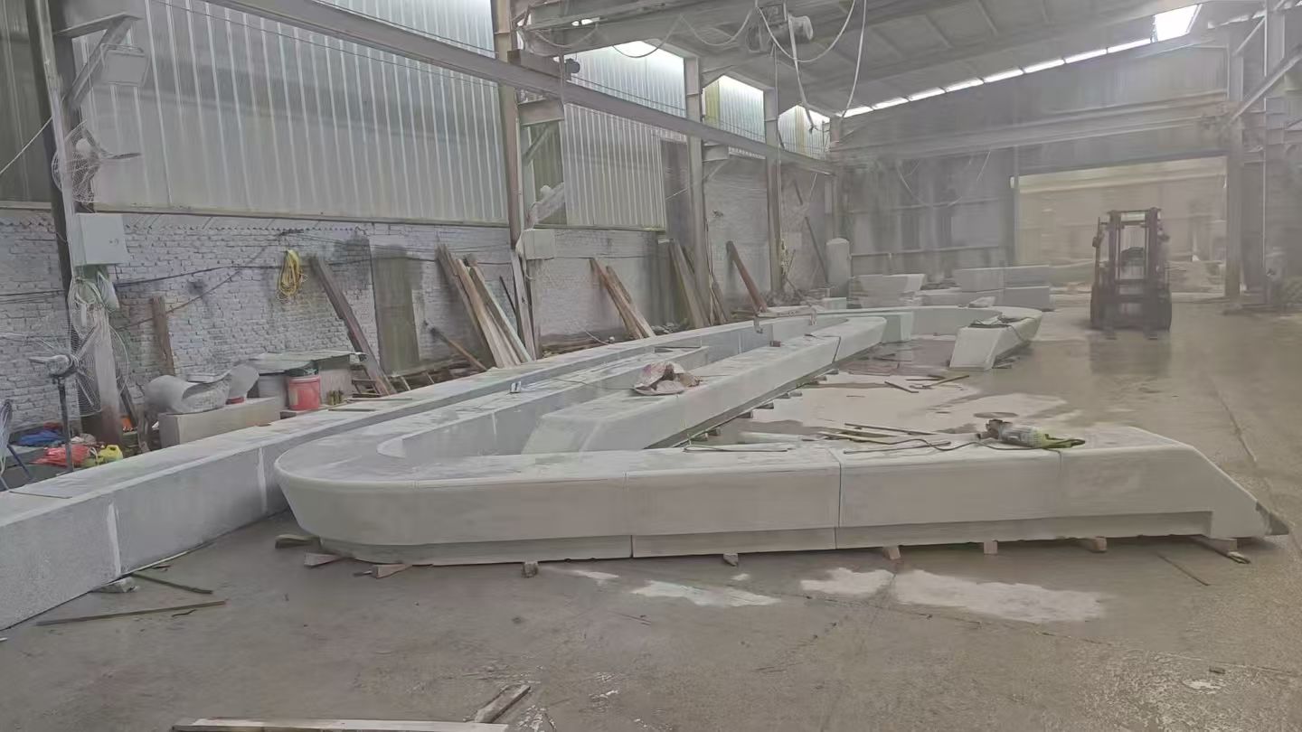 聊城 花岗岩整石坐凳拼装