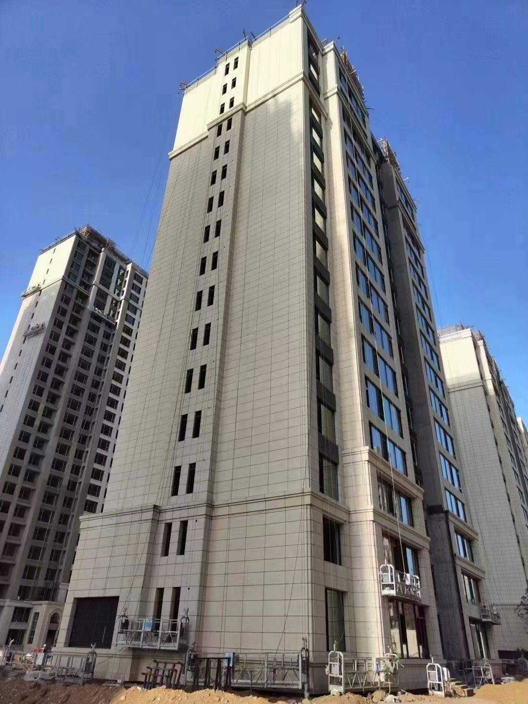 聊城黄金麻高端小区，外墙干挂